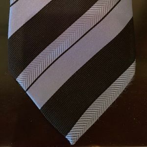 Silk tie